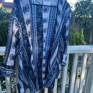 Flynn Skye Blue and White Floral Top